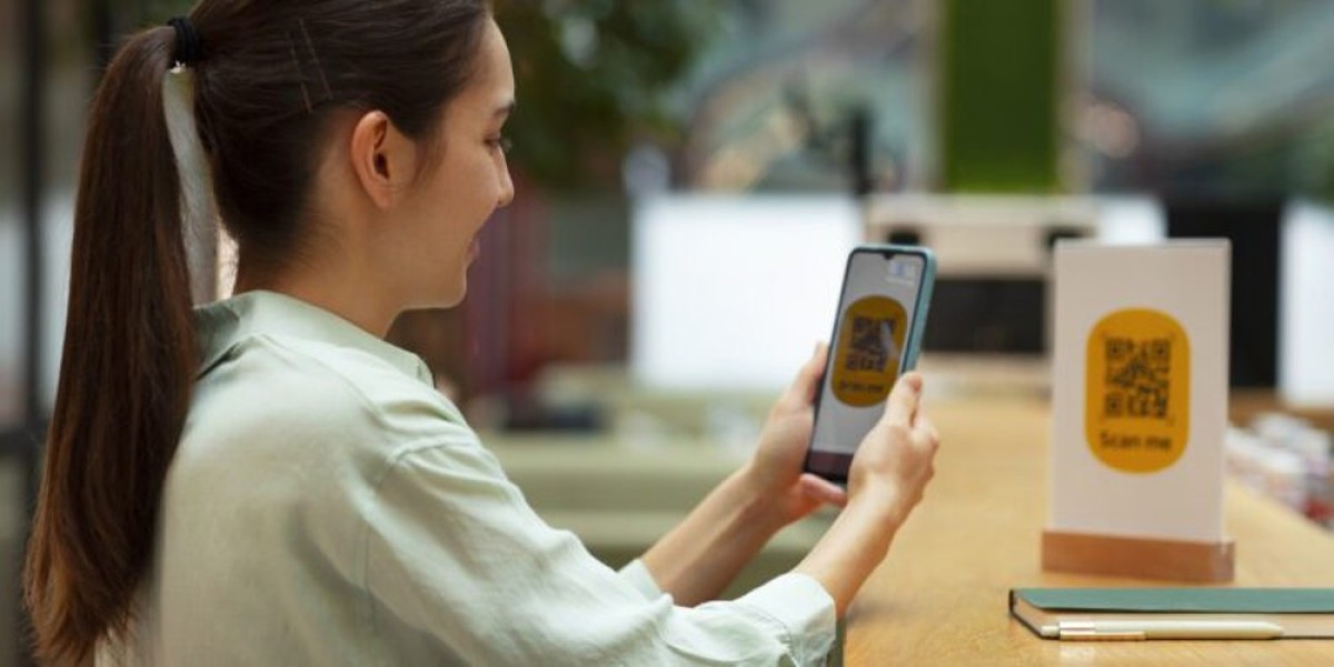Apple Wallet 확장: QR 티켓 및 패스 디지털화